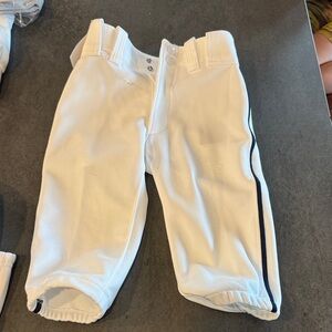 Mizuno new with tags white navy stripe Kids Baseball Pants size small